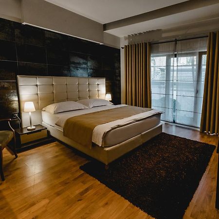 Green House Hotel & Restaurant Тирана Экстерьер фото
