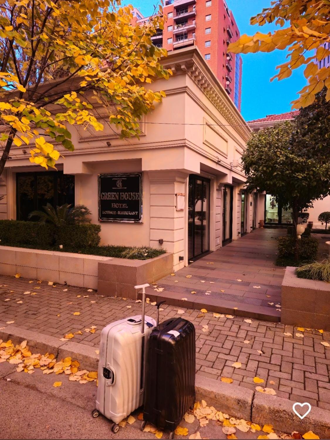Green House Hotel & Restaurant Тирана Экстерьер фото