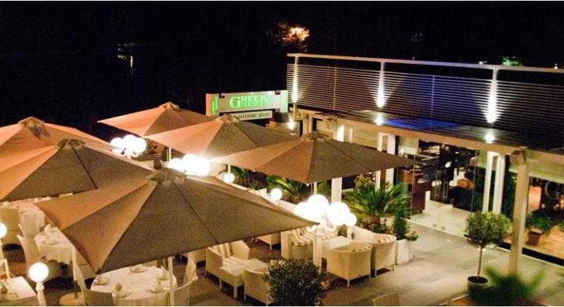 Green House Hotel & Restaurant Тирана Экстерьер фото