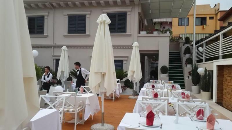 Green House Hotel & Restaurant Тирана Экстерьер фото